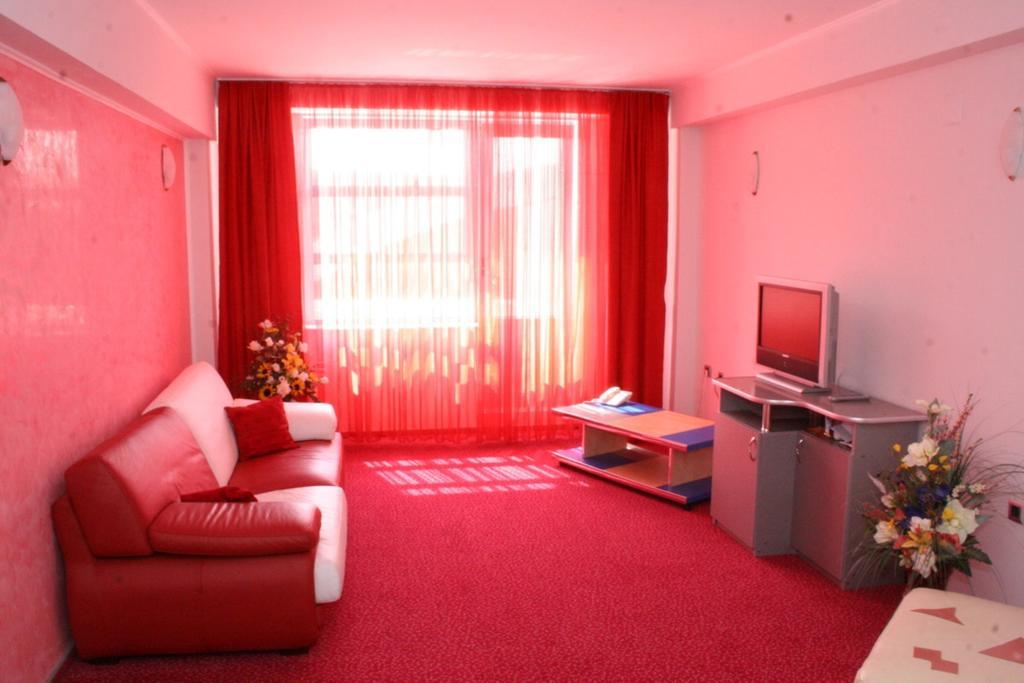 Hotel Zytto By Razvan Rat Slatina  Zimmer foto